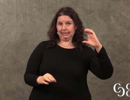 Extralinguistic Knowledge for Deaf Interpreters
